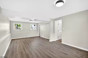 47 La Grande Ave, Fanwood, NJ 07023 - Photo 24