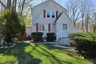 8 Forest Rd, Mount Olive, NJ 07828 - Photo 1