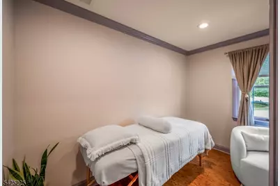 365 Franklin Ave, Wyckoff Township, NJ 07481 - Photo 12