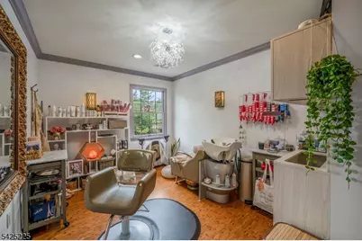 365 Franklin Ave, Wyckoff Township, NJ 07481 - Photo 10