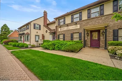 365 Franklin Ave, Wyckoff Township, NJ 07481 - Photo 20