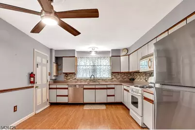 37 Fern St, Browns Mills, NJ 08015 - Photo 6
