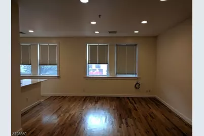 385 George St #2B, New Brunswick, NJ 08901 - Photo 16