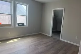 37 Mapes Ave, Newark, NJ 07112 - Photo 2