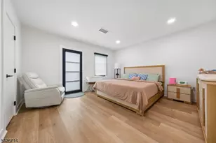 5 Harbor Front Terrace, Elizabeth, NJ 07206 - Photo 22
