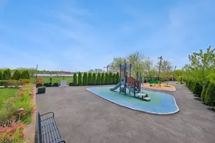 5 Harbor Front Terrace, Elizabeth, NJ 07206 - Photo 28