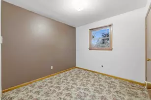 117 Linaberry Rd, Knowlton Township, NJ 07832 - Photo 20