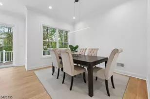 32 W McClellan Ave, Livingston, NJ 07039 - Photo 8