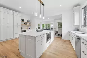 32 W McClellan Ave, Livingston, NJ 07039 - Photo 4