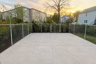 37 Blum St, Newark, NJ 07103 - Photo 12