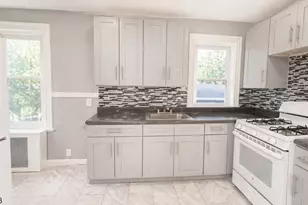 37 Blum St, Newark, NJ 07103 - Photo 4