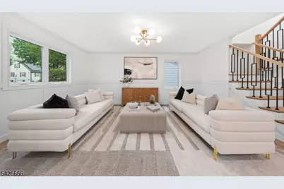 75 Katherine Ave, Clifton, NJ 07012 - Photo 8