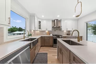 75 Katherine Ave, Clifton, NJ 07012 - Photo 22
