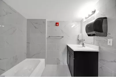 170 Spring St, Newton, NJ 07860 - Photo 12