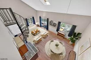 23 Wimbledon Dr, Vernon, NJ 07462 - Photo 2