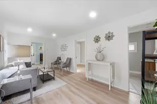 46 Wildwood Rd, Jefferson Township, NJ 07438 - Photo 2