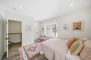 28 Irving St, Montclair, NJ 07042 - Photo 18