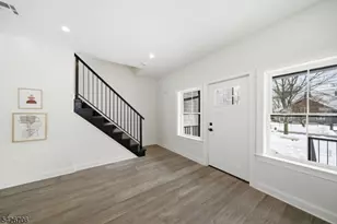 28 Irving St, Montclair, NJ 07042 - Photo 2