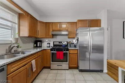 286 Mayor Gibson, Newark, NJ 07104 - Photo 4