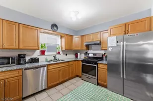 286 Mayor Gibson, Newark, NJ 07104 - Photo 12
