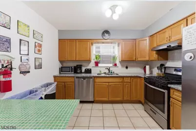 286 Mayor Gibson, Newark, NJ 07104 - Photo 14