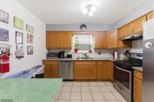 286 Mayor Gibson, Newark, NJ 07104 - Photo 14