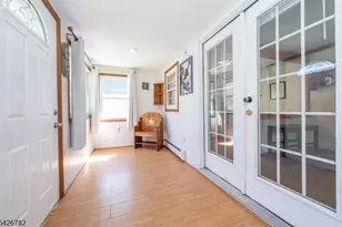 53 Susquehanna St, Franklin, NJ 07416 - Photo 6