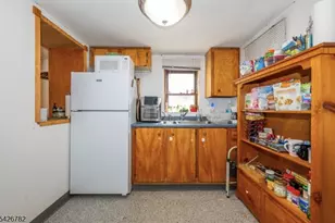53 Susquehanna St, Franklin, NJ 07416 - Photo 14