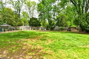 48 Maple Ave, Montville Township, NJ 07058 - Photo 16