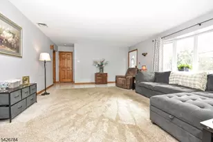 48 Maple Ave, Montville Township, NJ 07058 - Photo 4
