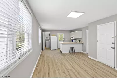 22 Orchard St, Summit, NJ 07901 - Photo 10