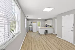22 Orchard St, Summit, NJ 07901 - Photo 10