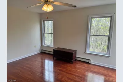 32 Saint Bernards Rd, Rockaway Township, NJ 07885 - Photo 16