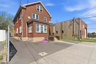10 Garfield St, Linden, NJ 07036 - Photo 2