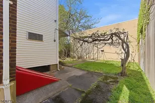 10 Garfield St, Linden, NJ 07036 - Photo 20
