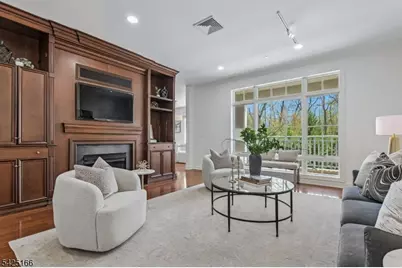 211 Metzger Dr, West Orange Township, NJ 07052 - Photo 4