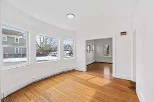 211 Pennsylvania Ave, Pohatcong Township, NJ 08865 - Photo 6