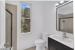 44 Farley Ave, Newark, NJ 07108 - Photo 10
