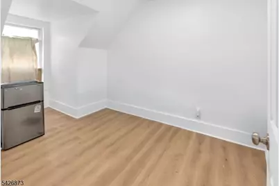 44 Farley Ave #2, Newark, NJ 07108 - Photo 8
