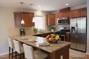 28 Davis St, Harrison, NJ 07029 - Photo 2