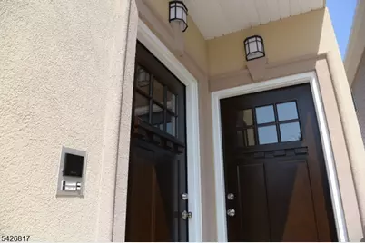 28 Davis St, Harrison, NJ 07029 - Photo 8