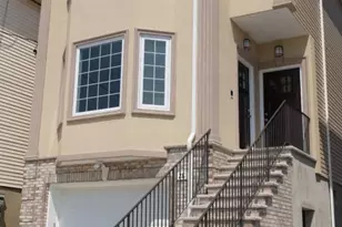 28 Davis St, Harrison, NJ 07029 - Photo 2