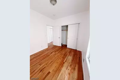 28 Davis St, Harrison, NJ 07029 - Photo 16