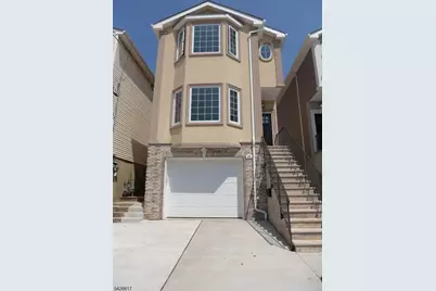 28 Davis St, Harrison, NJ 07029 - Photo 1