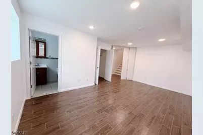 28 Davis St, Harrison, NJ 07029 - Photo 30