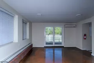 214 Woodcliff Ave-Apt, Little Falls Township, NJ 07424 - Photo 4