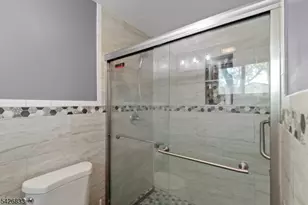 41 Cooper Ave, Roseland, NJ 07068 - Photo 22