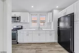 27 Monsignor Owens Pl, Nutley, NJ 07110 - Photo 8