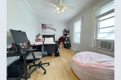 84 Saint Marys Pl, Nutley, NJ 07110 - Photo 18