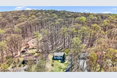 410 Mount Bethel Rd, Mansfield Township, NJ 07863 - Photo 2